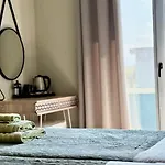 Sea Side Apartment