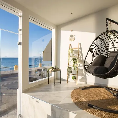 Apartment Sea Side