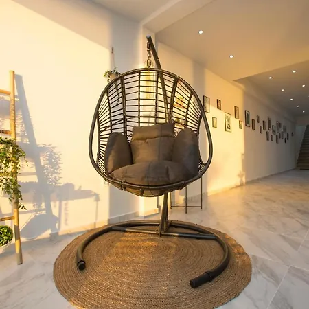 Sea Side Apartment