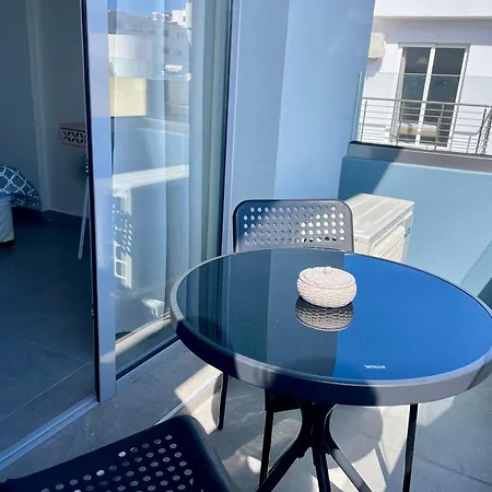 Apartment Sea Side